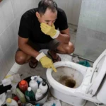 How to get rid of damp smell in bathroom